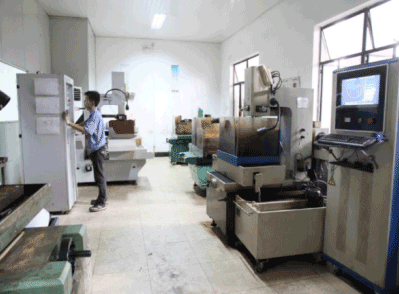 進(jìn)口(kou)慢走(zou)絲(si)設備(bei)